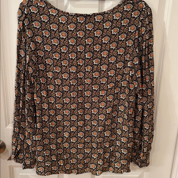 LOFT Black and Orange Floral Blouse Size S - Picture 6 of 7